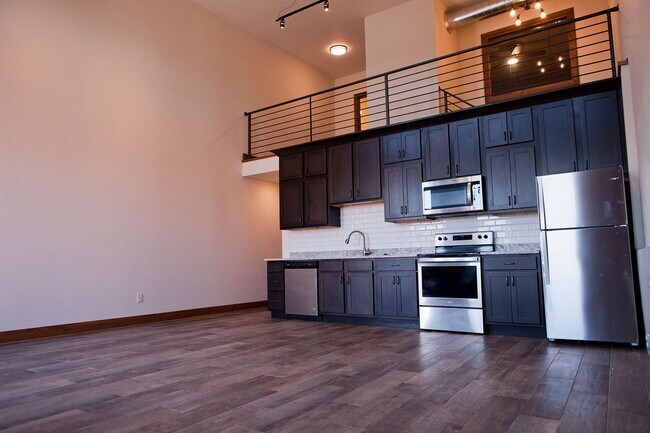 Building Photo - Union Biscuit West - 109