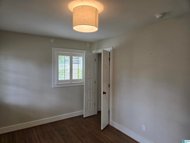 Building Photo - 109 Knoll Crest Dr
