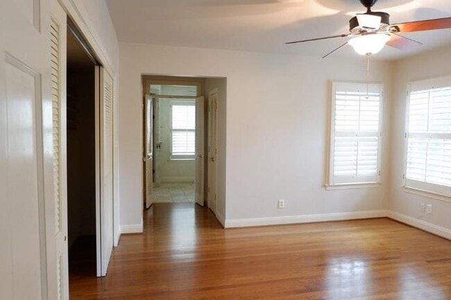 Building Photo - 2203 Griswold Ln