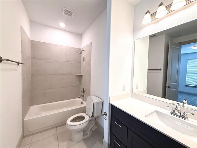 Building Photo - 4116 Kearsage Dr