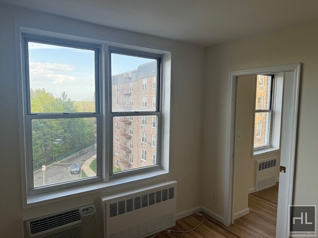 Building Photo - 245-30 Grand Central Parkway Service Road