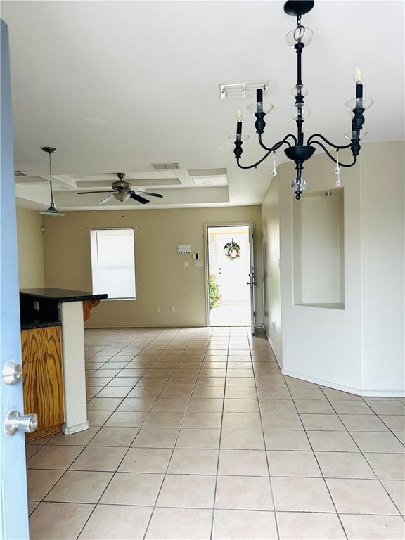 Building Photo - 10 South Dr