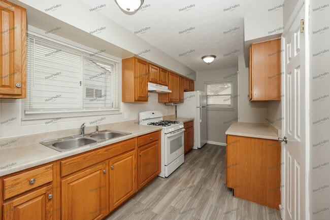 Building Photo - 30133 Forestgrove Rd