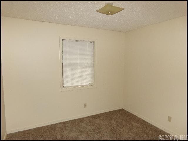 Building Photo - 610 S Maple St