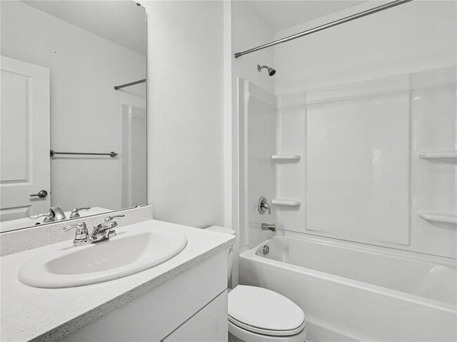 Building Photo - 1931 Rosewood Cir