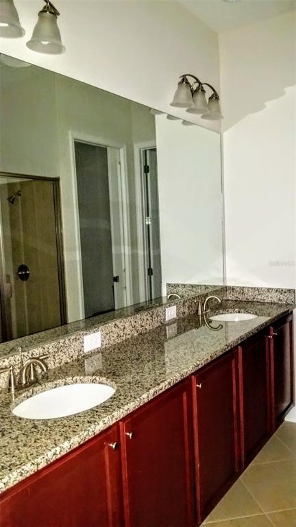 Building Photo - 13791 Benavente Ave