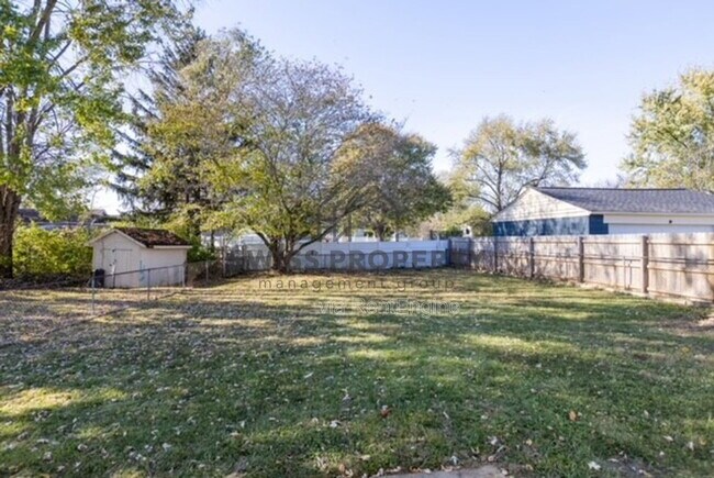 Building Photo - 2859 Falcon Bridge Dr