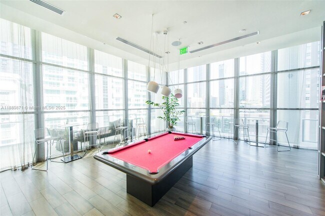 Building Photo - 1100 S Miami Ave
