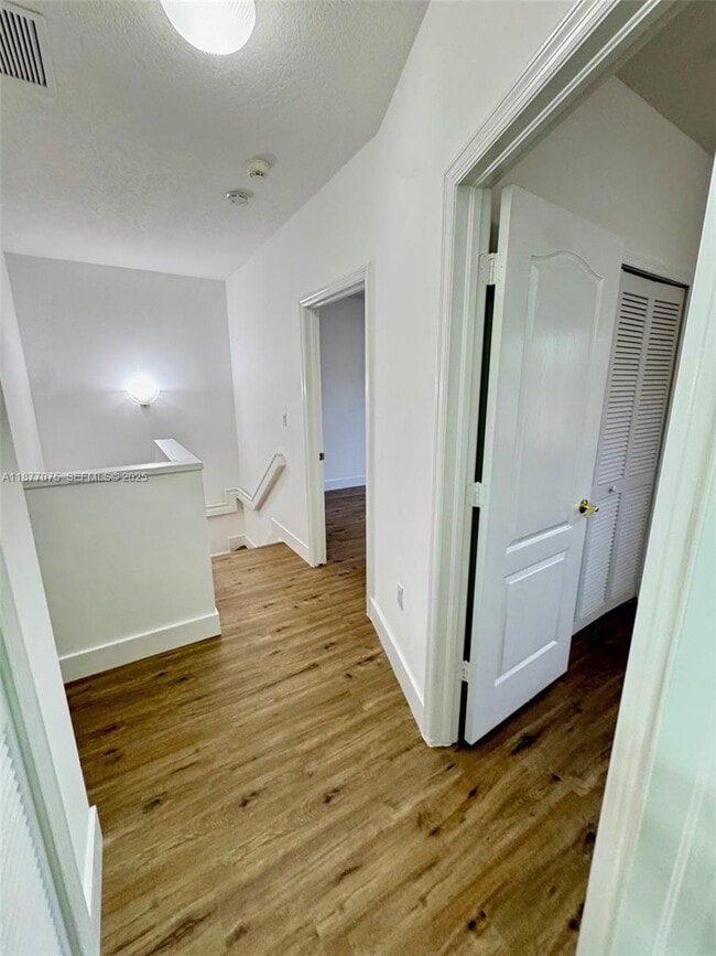 Building Photo - 10170 SW 88th St