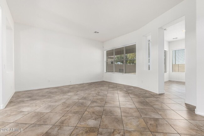 Building Photo - 15468 W Coolidge St