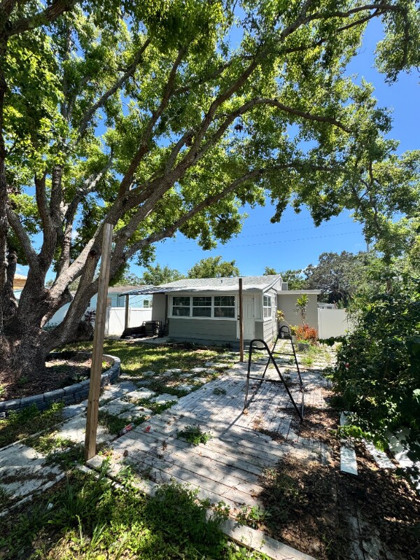 Building Photo - 4809 11th Ave S