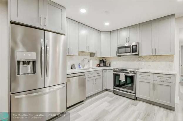 Building Photo - 112 Claremont Ln