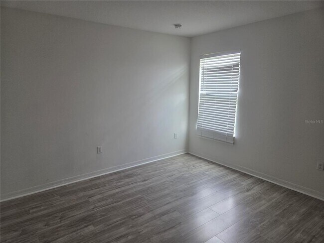 Building Photo - 3872 Carrick Bend Dr