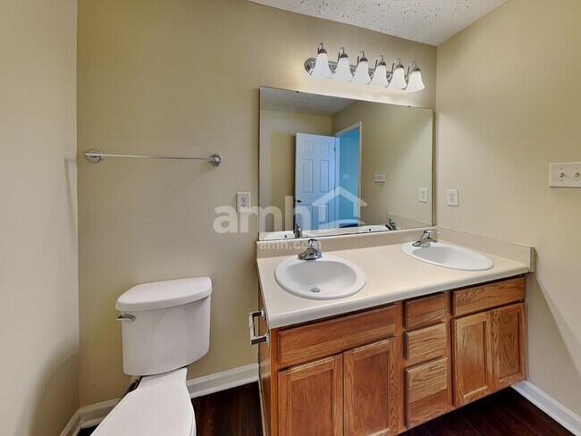 Building Photo - 4232 Palafox Ct