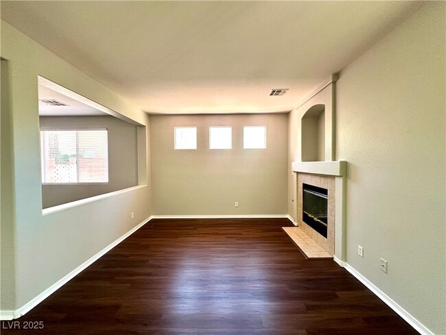 Building Photo - 7186 Cressida Ct