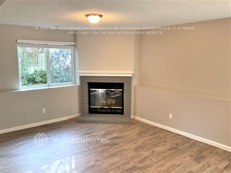 Building Photo - 4645 Ramblewood Dr