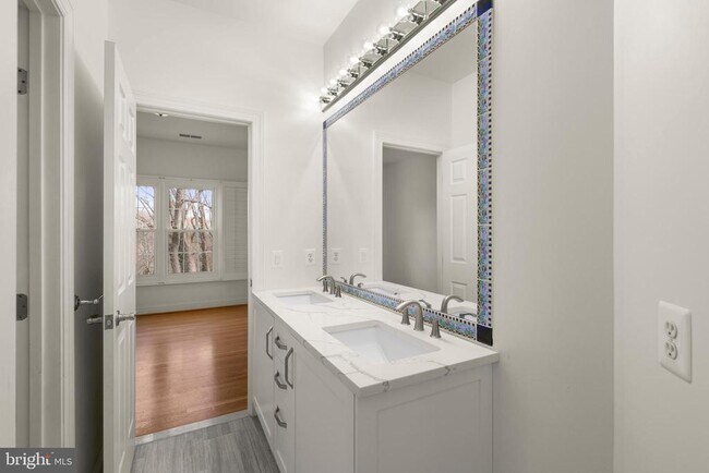 Building Photo - 6058 Sugarstone Ct