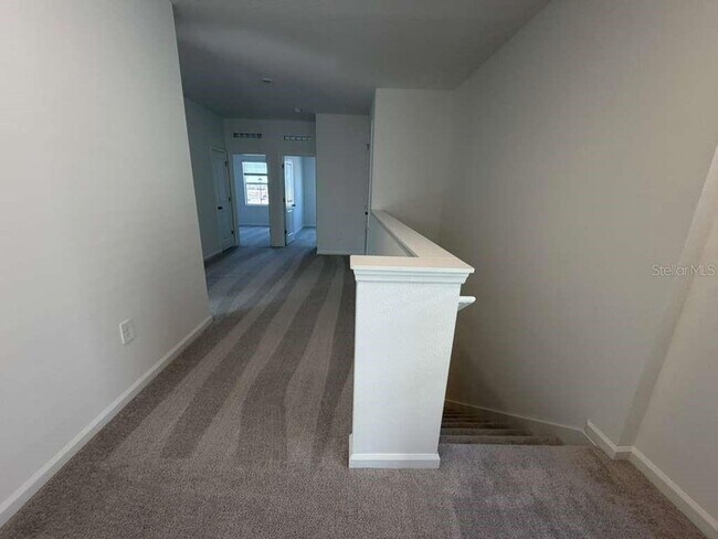 Building Photo - 5195 Loyalty Dr