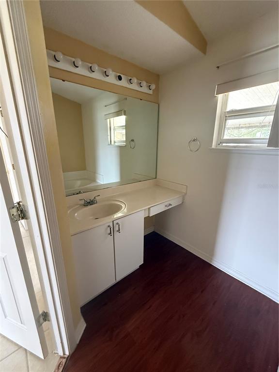 Building Photo - 330 Baccarat Ct