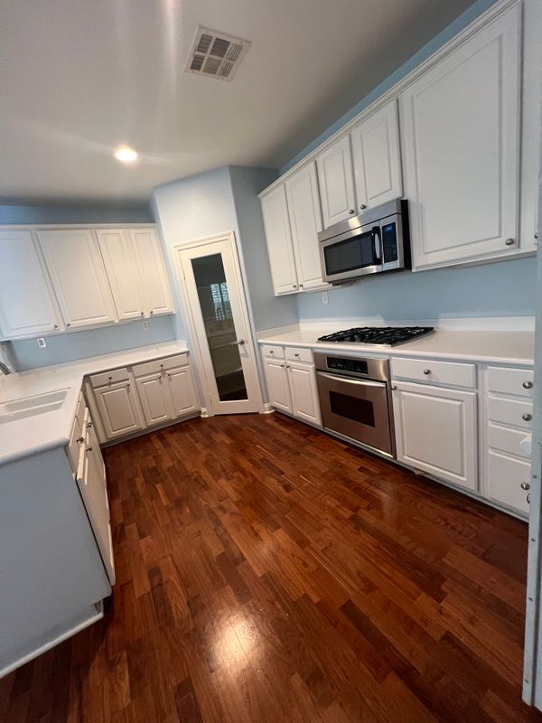Building Photo - 24098 Stone Creek Dr