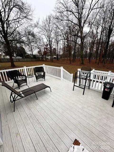 Building Photo - 705 Washington Ln