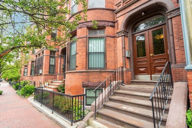 rm227 - 127 St. Botolph Street