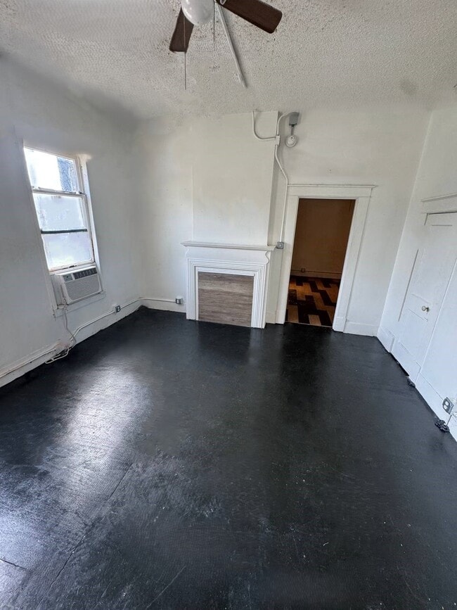 Building Photo - 515 Quapaw-5