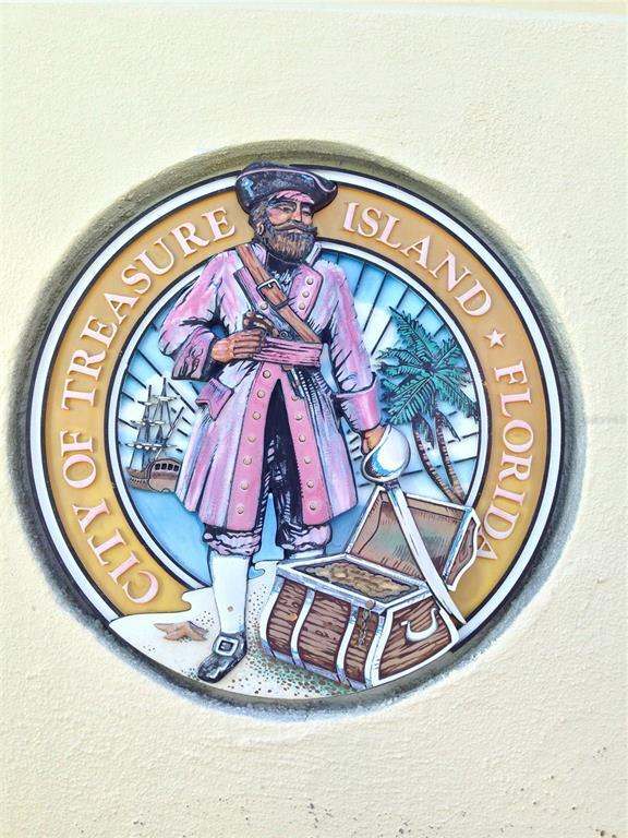 Building Photo - 11315 3rd St E