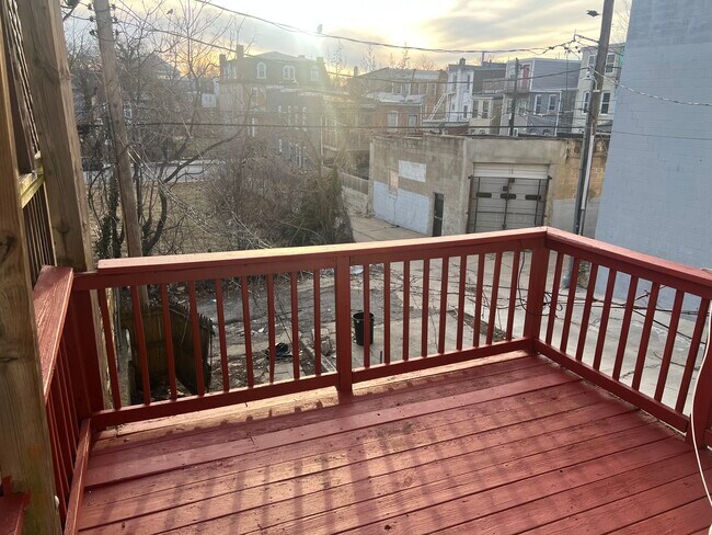 Building Photo - 1306-1 McCulloh St