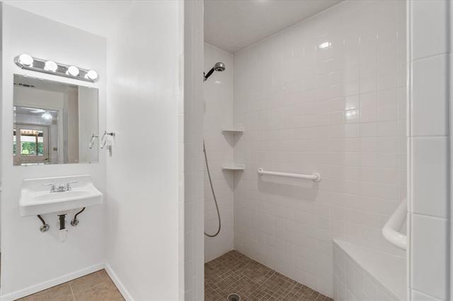 Building Photo - 2715 Tin Top Rd