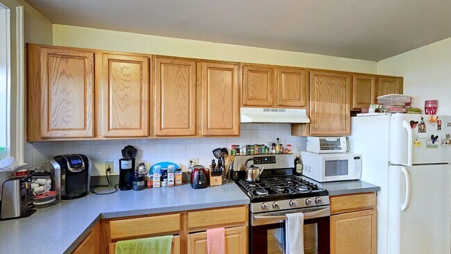 Building Photo - 17 Glenville Ave #23 Boston MA 02134