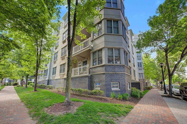 Building Photo - 4 Constellation Pl