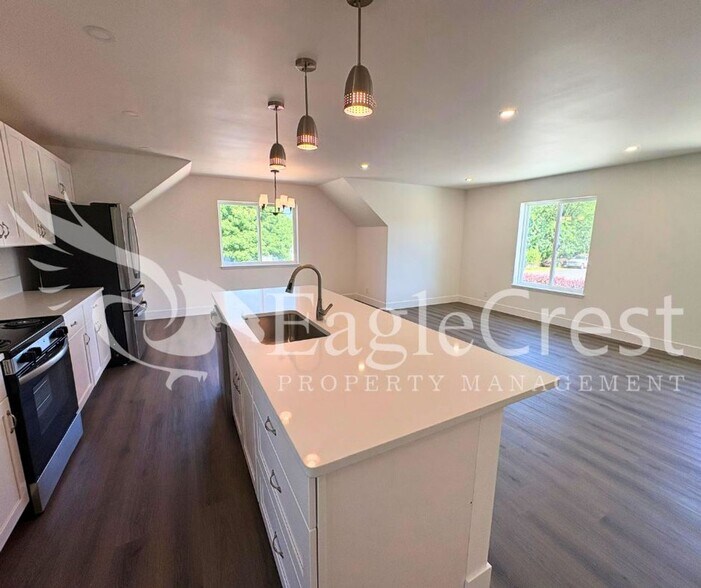 Building Photo - ANKENY