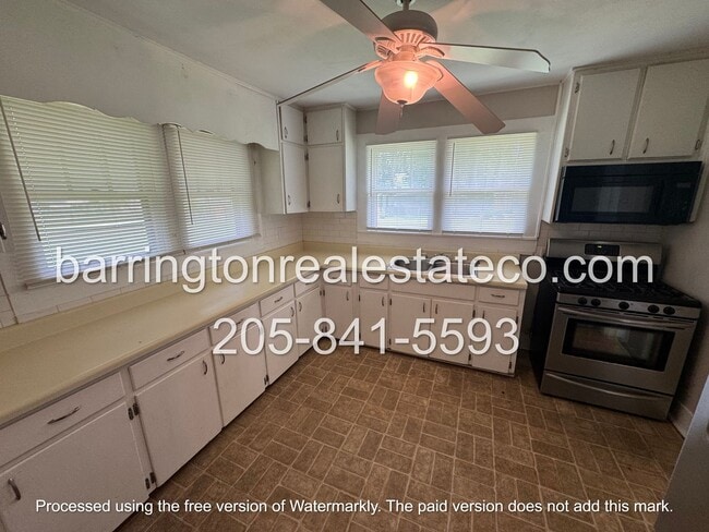 Building Photo - 1401 Wharton Ave