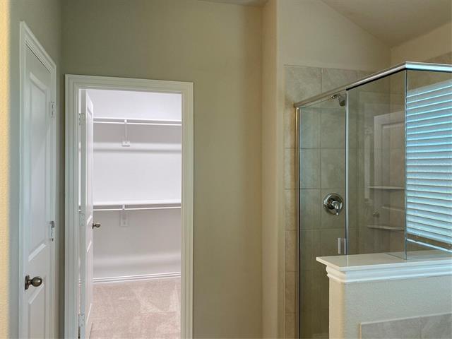 Building Photo - 5116 Shady River Dr