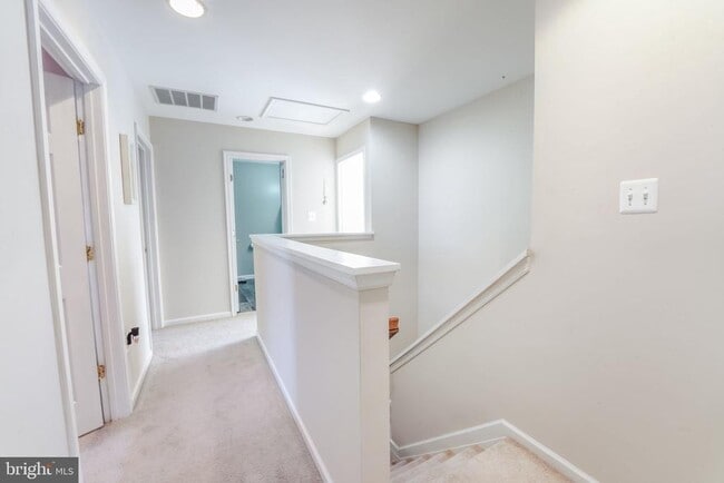 Building Photo - 15575 Catamaran Ct