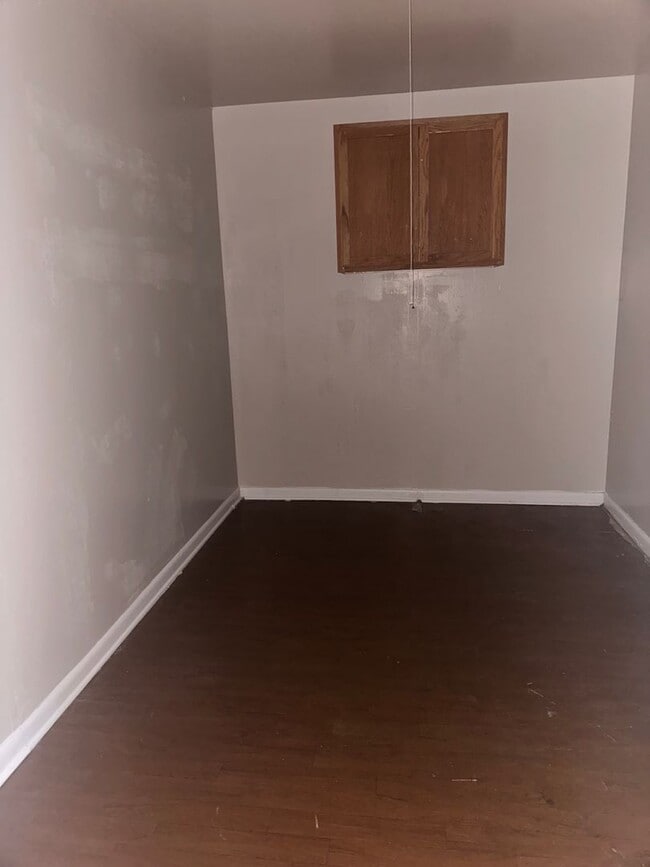 Building Photo - Rental Property