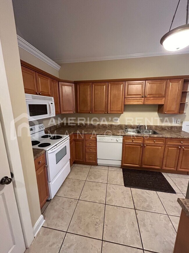 Building Photo - 5623 Colony Ln
