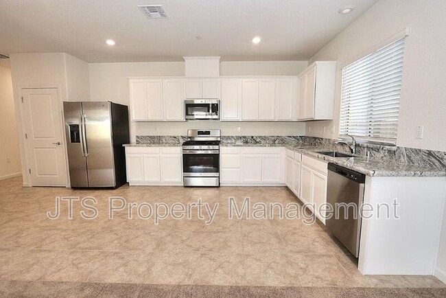 Building Photo - 4181 Paisleyshire Way