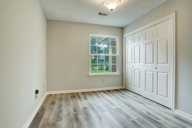 Building Photo - 3826 Carya Cir