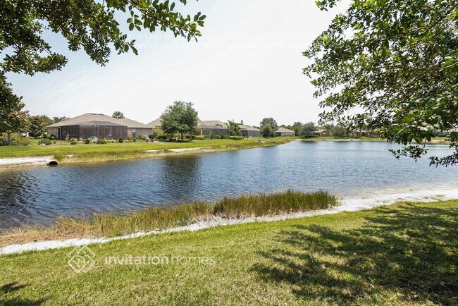 Building Photo - 5268 Layton Dr