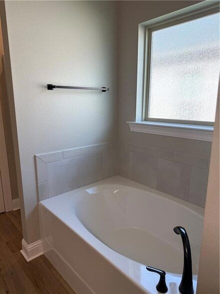 Building Photo - 557 Claiborne Trails Dr