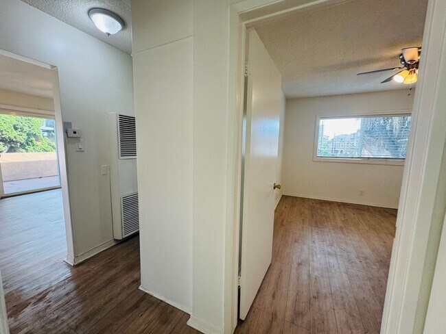 Building Photo - 1230 W 144th St