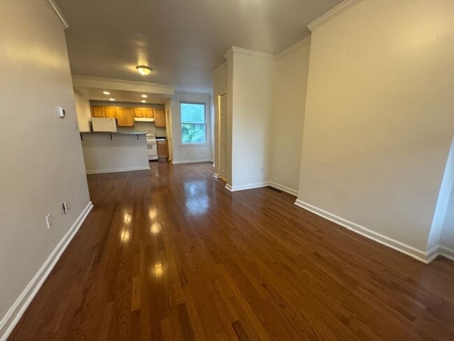 Building Photo - Available for Immediate move in; Lease wil...