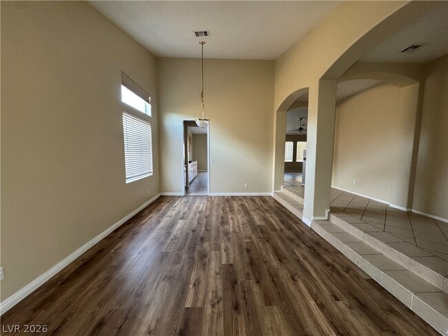 Building Photo - 2294 Tedesca Dr