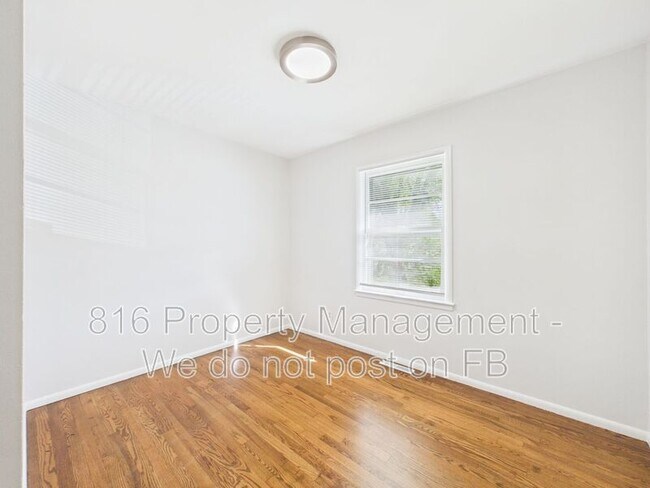 Building Photo - 7800 E 91 St