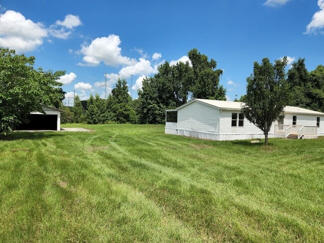 Building Photo - 4 bedroom Acreage Rental with Fenced Paddock – NW Ocala, FL (3 Acres)