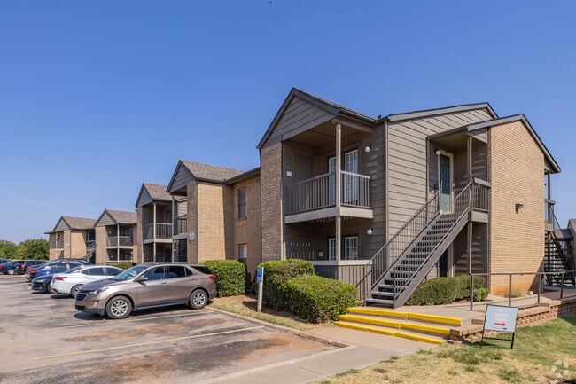 Building Photo - Cimarron Pointe Apts.