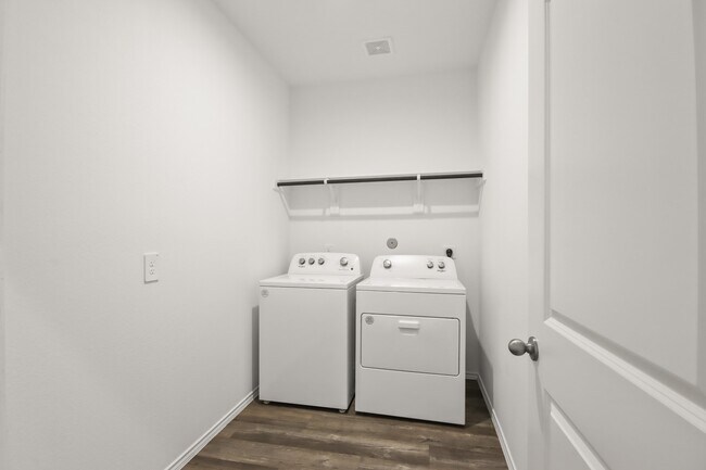 Building Photo - 14983 Clay Harvest Rdg