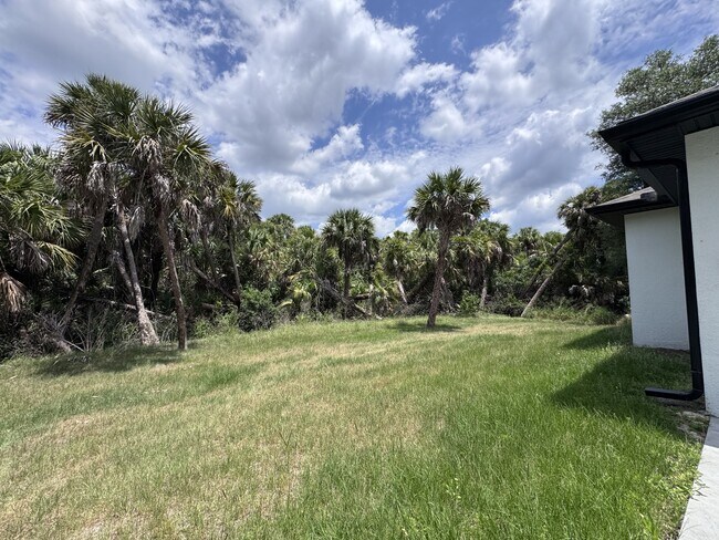 Building Photo - 1223 Koltenborn Rd
